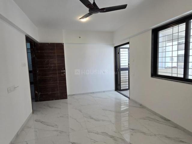 2 BHK Apartment in Wadgaon Sheri for rent Pune. The reference number is 20012936