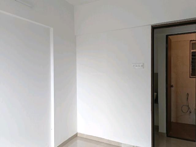 2 BHK Apartment in Wadgaon Sheri for rent Pune. The reference number is 20496174