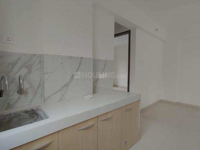 2 BHK Apartment in Wadgaon Sheri for rent Pune. The reference number is 20812141