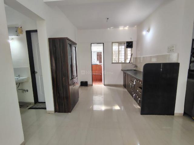 2 BHK Apartment in Wadgaon Sheri for rent Pune. The reference number is 20872744