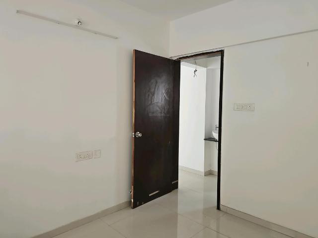 2 BHK Apartment in Wagholi for rent Pune. The reference number is 21022161