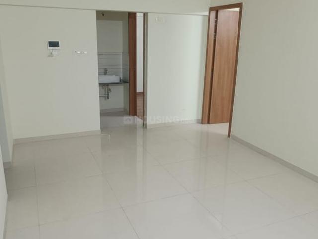 2 BHK Apartment in Wakad for rent Pune. The reference number is 18776901