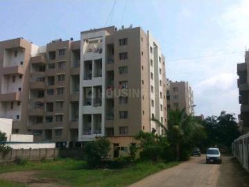 2 BHK Apartment in Wakad for rent Pune. The reference number is 19359031