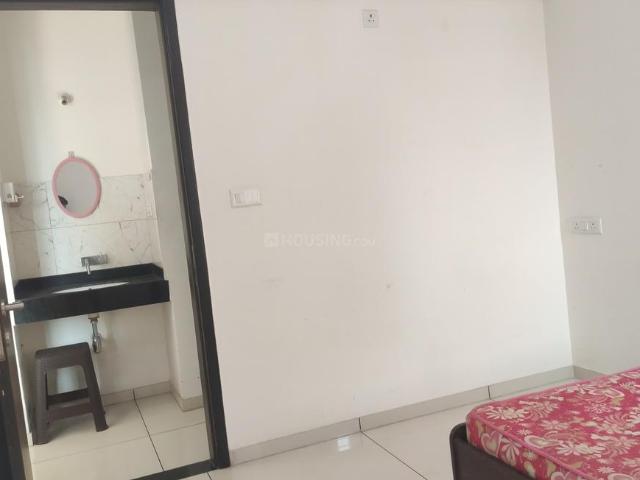 2 BHK Apartment in Wakad for rent Pune. The reference number is 19640102