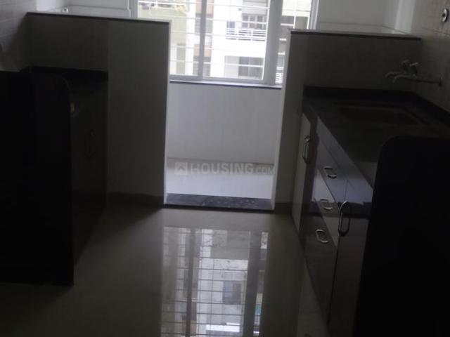 2 BHK Apartment in Wakad for rent Pune. The reference number is 19700186