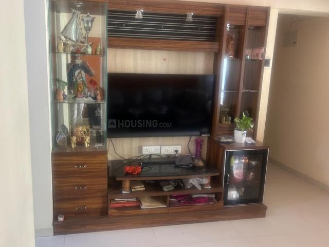 2 BHK Apartment in Wakad for rent Pune. The reference number is 20058686