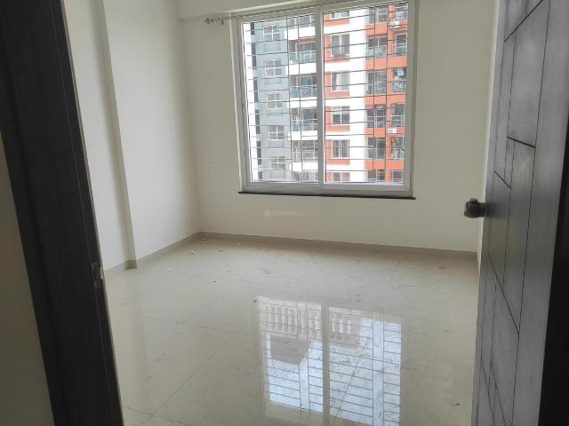 2 BHK Apartment in Wakad for rent Pune. The reference number is 20021265