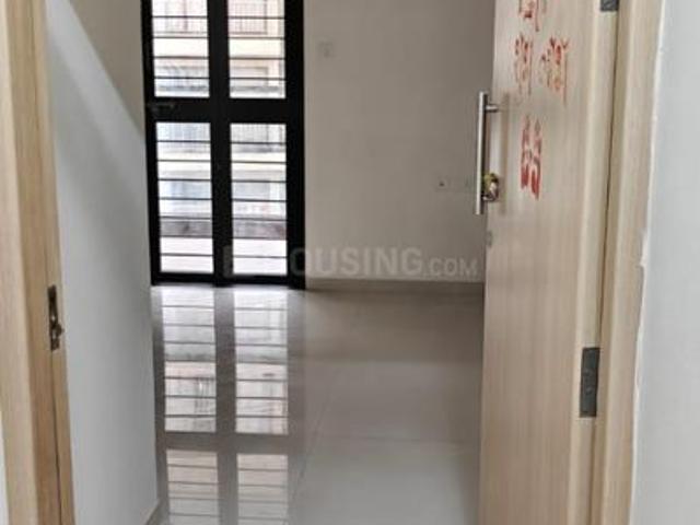 2 BHK Apartment in Wakad for rent Pune. The reference number is 20595602