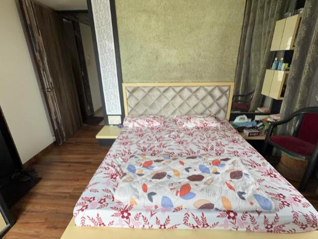 2 BHK Apartment in Wakad for rent Pune. The reference number is 20650647