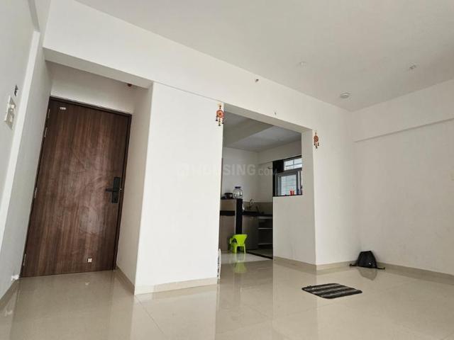 2 BHK Apartment in Wakad for rent Pune. The reference number is 20668170