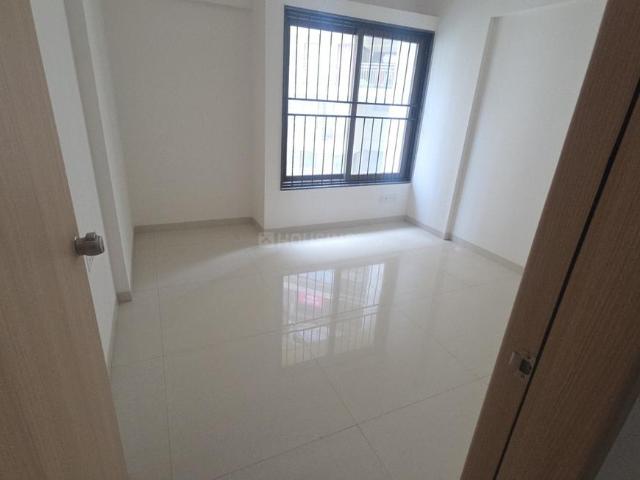 2 BHK Apartment in Wakad for rent Pune. The reference number is 20675379
