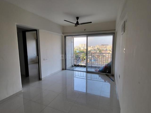 2 BHK Apartment in Wakad for rent Pune. The reference number is 20751286
