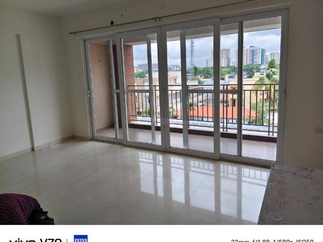 2 BHK Apartment in Wakad for rent Pune. The reference number is 20961430
