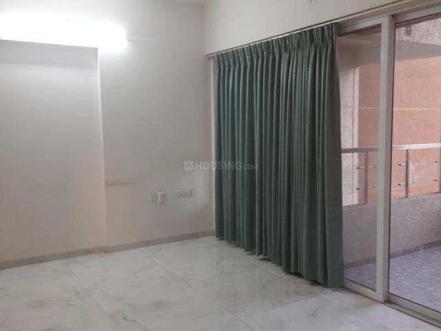 2 BHK Apartment in Wakad for rent Pune. The reference number is 20983141