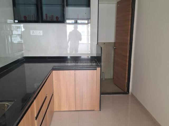 2 BHK Apartment in Wakad for rent Pune. The reference number is 20999050
