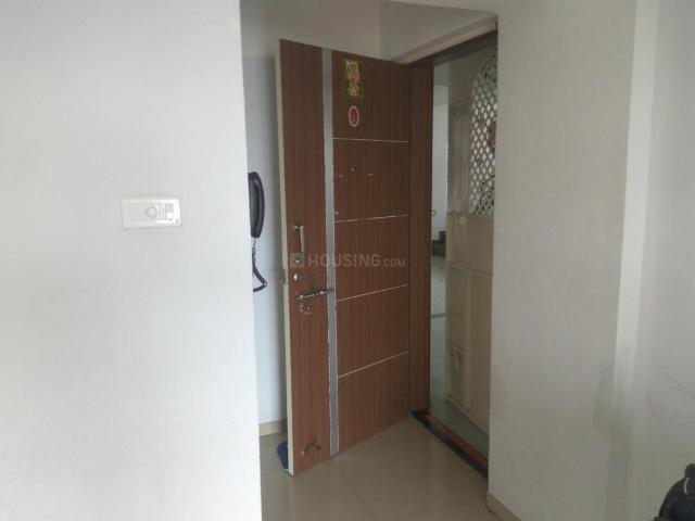2 BHK Apartment in Wakad for rent Pune. The reference number is 20903671