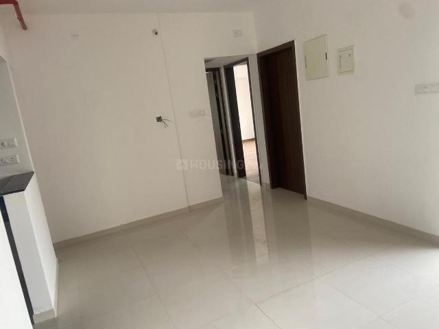 2 BHK Apartment in Wakad for rent Pune. The reference number is 21041986