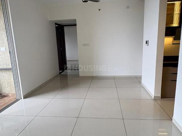2 BHK Apartment in Wakad for rent Pune. The reference number is 21043832