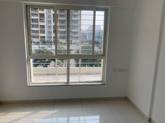 2 BHK Apartment in Wakad for rent Pune. The reference number is 21148272