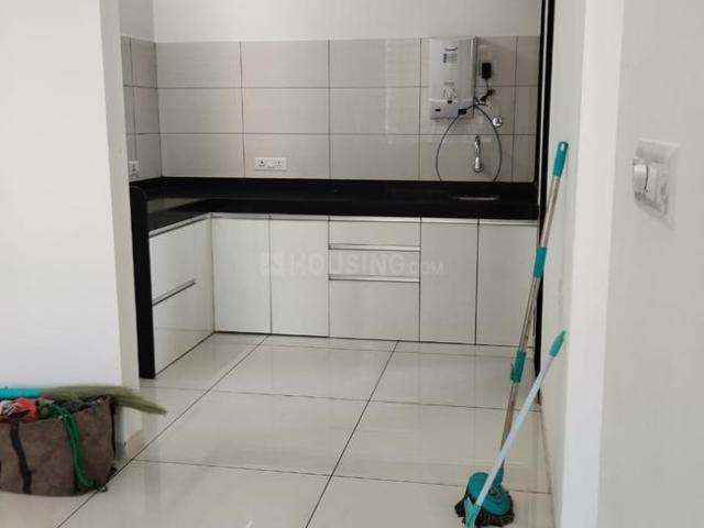 2 BHK Apartment in Wakad for rent Pune. The reference number is 21148788
