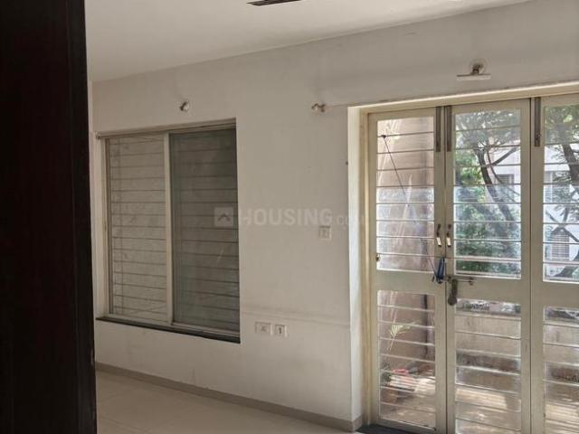2 BHK Apartment in Wakad for rent Pune. The reference number is 21153268