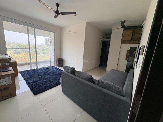 2 BHK Apartment in Wakad for rent Pune. The reference number is 21175345