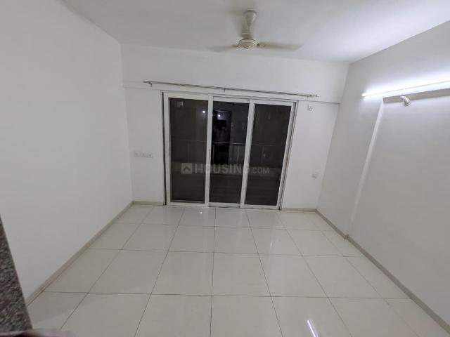 2 BHK Apartment in Wakad for rent Pune. The reference number is 21176514