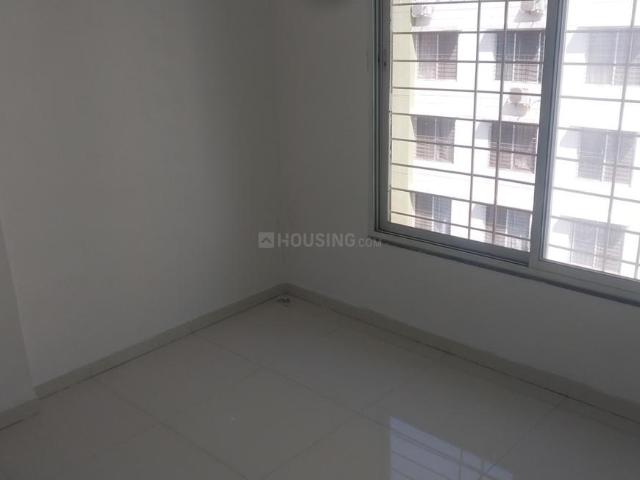 2 BHK Apartment in Wakad for rent Pune. The reference number is 21196104