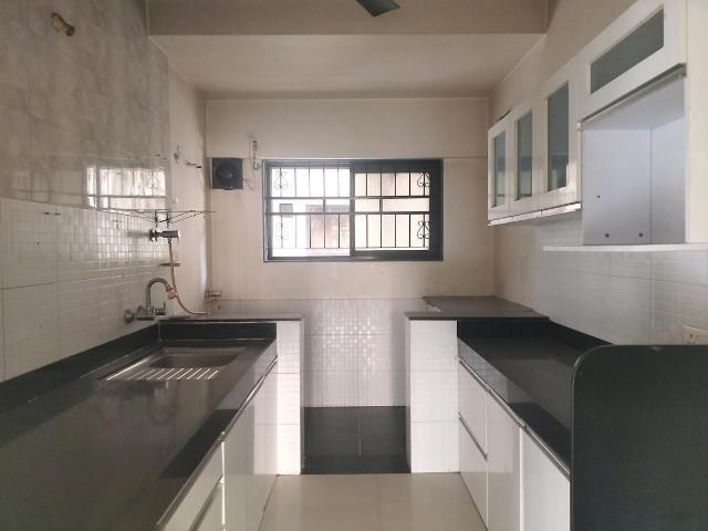 2 BHK Apartment in Wakad for rent Pune. The reference number is 21105514