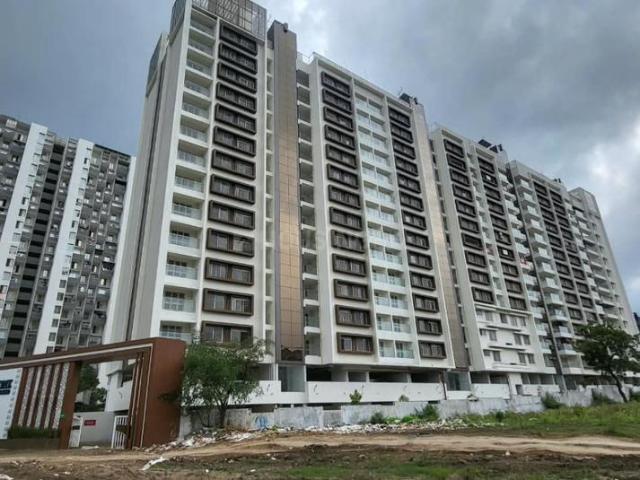 2 BHK Apartment in Wakad for rent Pune. The reference number is 21134166