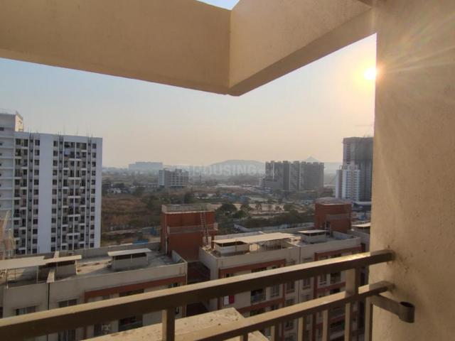 2 BHK Apartment in Wakad for rent Pune. The reference number is 21357561