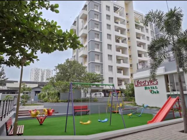 2 BHK Apartment in Wakad for resale Pune. The reference number is 18579207