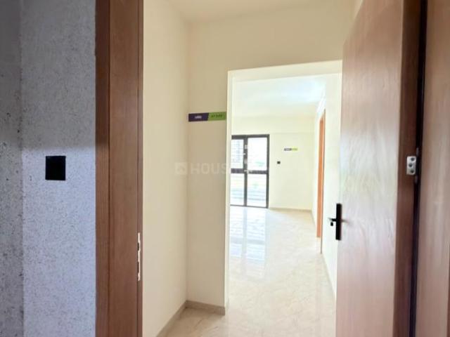 2 BHK Apartment in Wakad for resale Pune. The reference number is 21000944