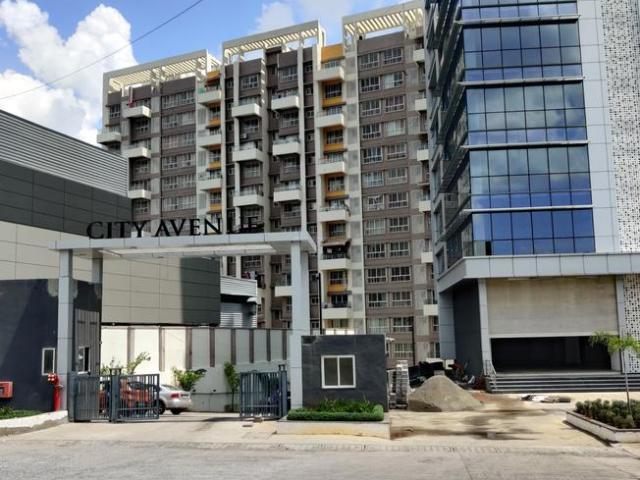 2 BHK Apartment in Wakad for resale Pune. The reference number is 21003839