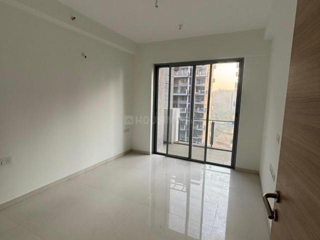 2 BHK Apartment in Wakad for resale Pune. The reference number is 21030351