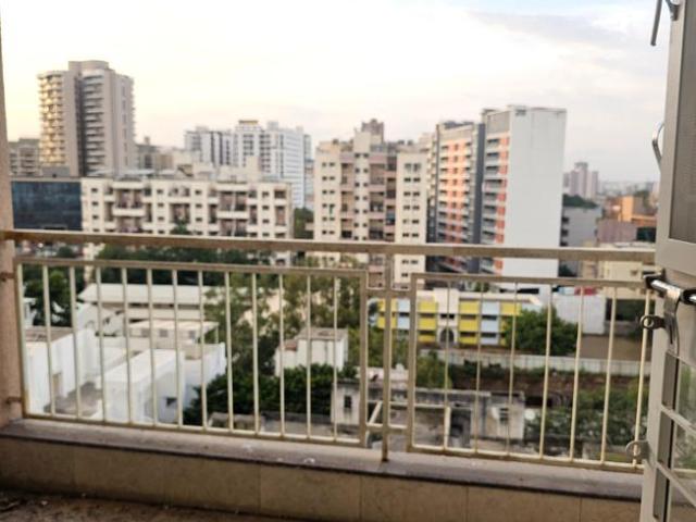 2 BHK Apartment in Wakad for resale Pune. The reference number is 21047189