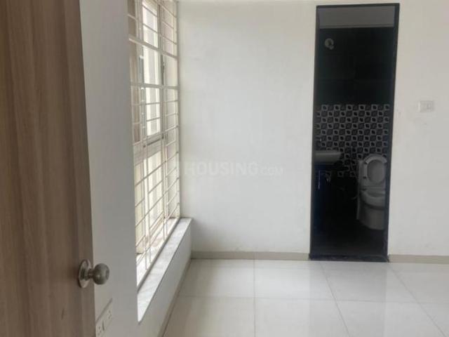 2 BHK Apartment in Wakad for resale Pune. The reference number is 21164439