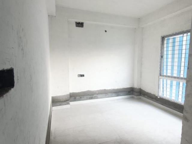 2 BHK Apartment in Ward 42 for resale Siliguri. The reference number is 11492583