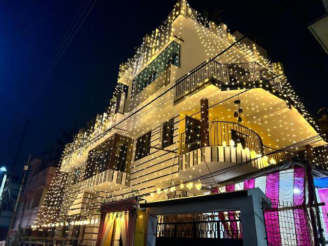 2 BHK Apartment in Ward No 113 for rent Kolkata. The reference number is 18146455