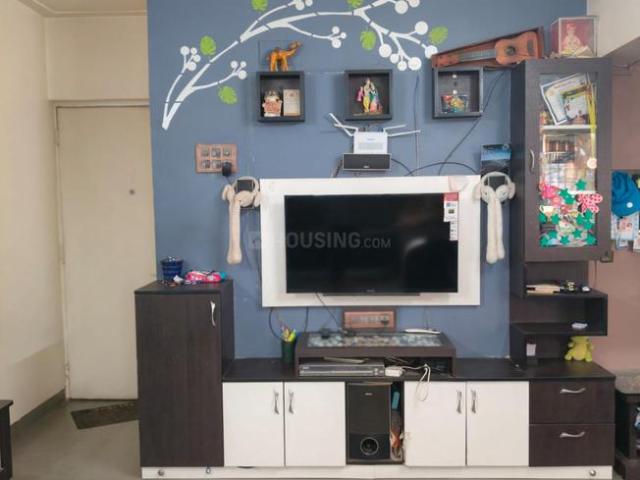 2 BHK Apartment in Warje for rent Pune. The reference number is 17171860
