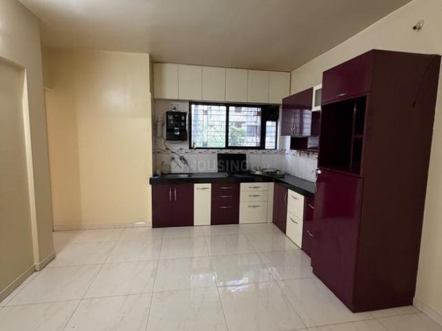 2 BHK Apartment in Warje for rent Pune. The reference number is 20967113