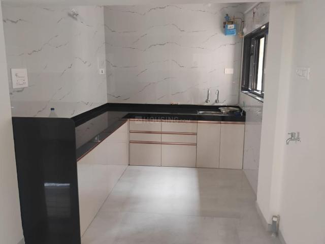 2 BHK Apartment in Warje for rent Pune. The reference number is 21059247