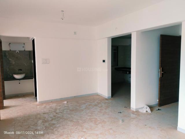 2 BHK Apartment in Warje for resale Pune. The reference number is 20934720