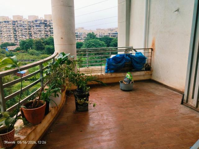 2 BHK Apartment in Warje for resale Pune. The reference number is 20932173
