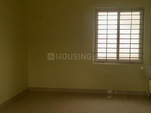 2 BHK Apartment in West Tambaram for rent Chennai. The reference number is 21039845