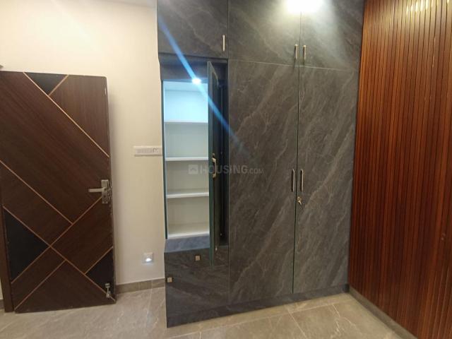 2 BHK Apartment in West Tambaram for resale Chennai. The reference number is 21005883