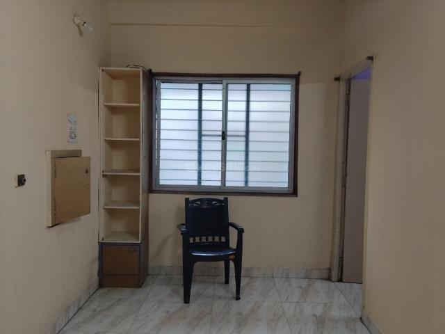2 BHK Apartment in West Mambalam for rent Chennai. The reference number is 20577639