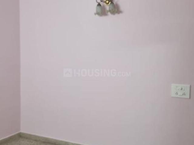 2 BHK Apartment in West Mambalam for rent Chennai. The reference number is 20901598