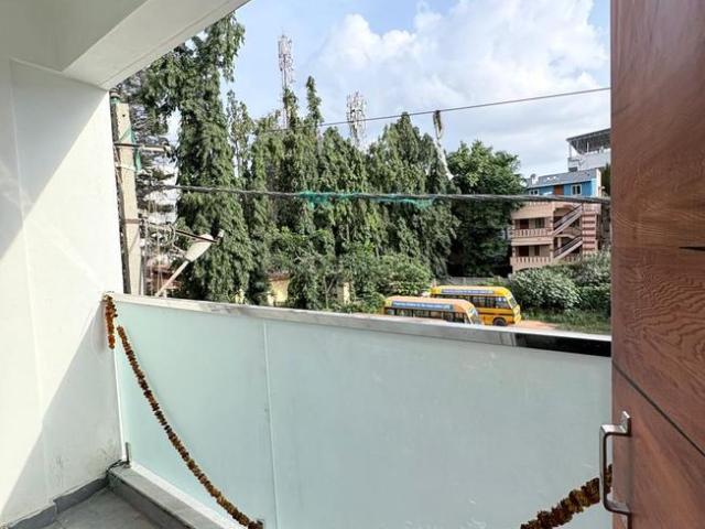 2 BHK Apartment in Whitefield for rent Bengaluru. The reference number is 18469292