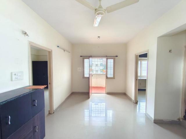 2 BHK Apartment in Whitefield for rent Bengaluru. The reference number is 20992175